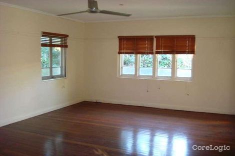 Property photo of 41 Robert Street Labrador QLD 4215