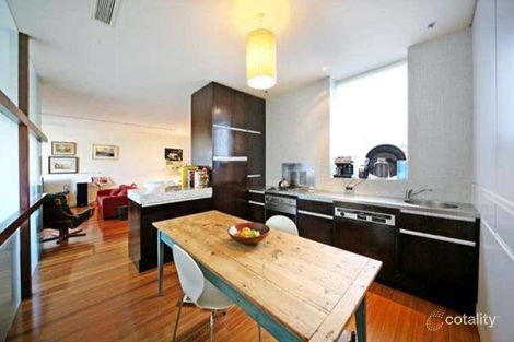 Property photo of 2/171 Fitzroy Street St Kilda VIC 3182