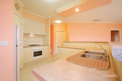 Property photo of 15 Sugar Gum Court Upper Ferntree Gully VIC 3156
