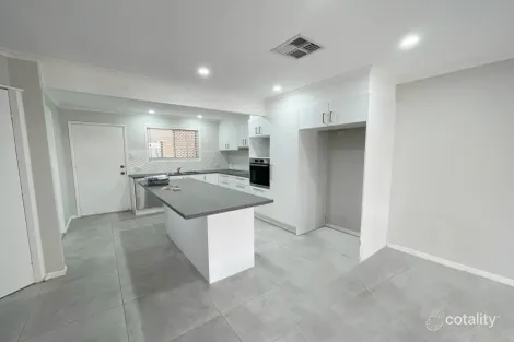 Property photo of 54/15 Magellan Road Springwood QLD 4127