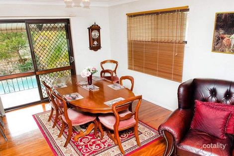 Property photo of 16 Bluegum Street Macgregor QLD 4109