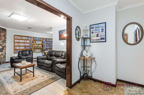 Property photo of 33 Mulligan Way Orelia WA 6167