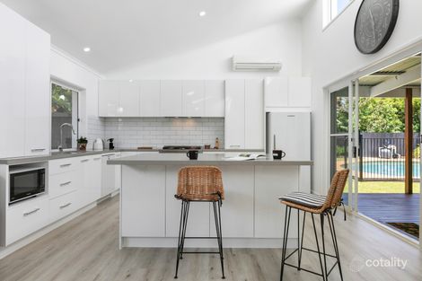 19 Orcades St, Sunrise Beach, QLD 4567