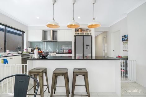 Property photo of 23 Annabelle Boulevard Keysborough VIC 3173