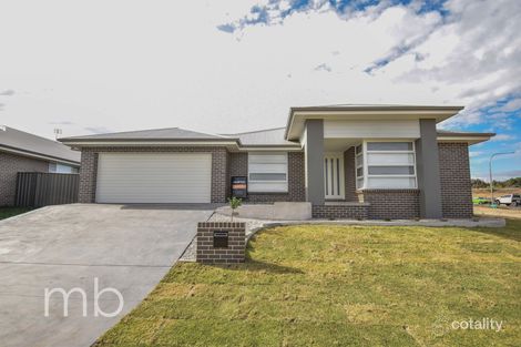 Property photo of 5 Bluebell Way Orange NSW 2800