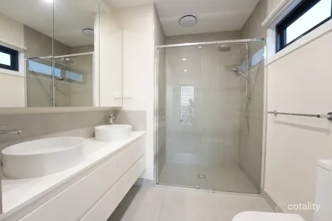 Property photo of 20 Bonnie Crescent Keysborough VIC 3173