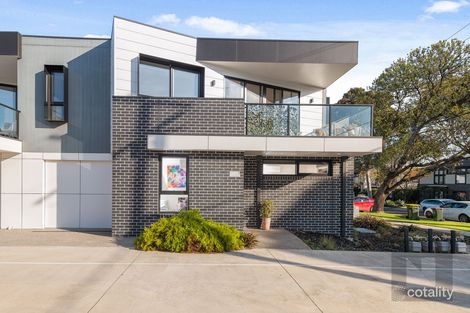 Property photo of 1 Cunningham Lane Newport VIC 3015