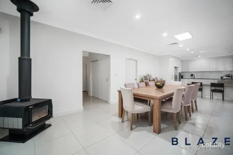 Property photo of 9 Doyle Close Wetherill Park NSW 2164