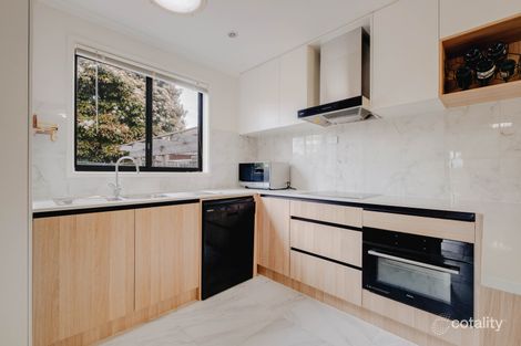 Property photo of 3 Simons Close McKellar ACT 2617