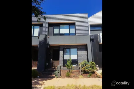 42 Washington Dr, Thornhill Park, VIC 3335