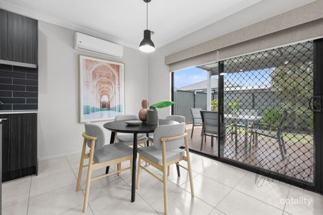 Property photo of 28 Fortitude Drive Craigieburn VIC 3064