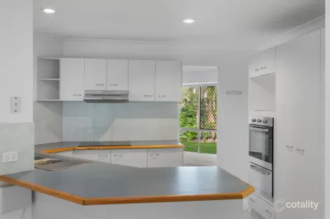 Property photo of 95-99 Kensington Drive Munruben QLD 4125