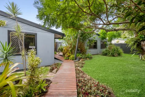 Property photo of 53 Lagoda Drive Mount Coolum QLD 4573