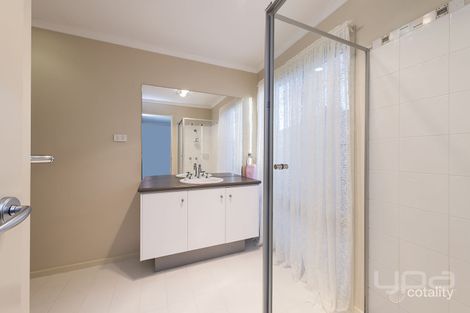 Property photo of 61 Jacaranda Drive Taylors Hill VIC 3037