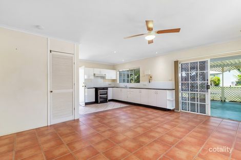 Property photo of 4/191-199 Woodward Street Whitfield QLD 4870