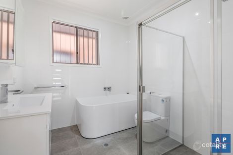 Property photo of 24 Myddleton Avenue Fairfield NSW 2165