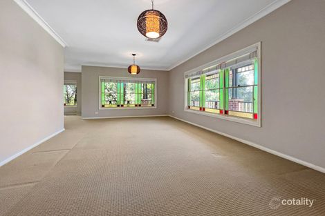 Property photo of 33 Mackellar Circle Springwood NSW 2777