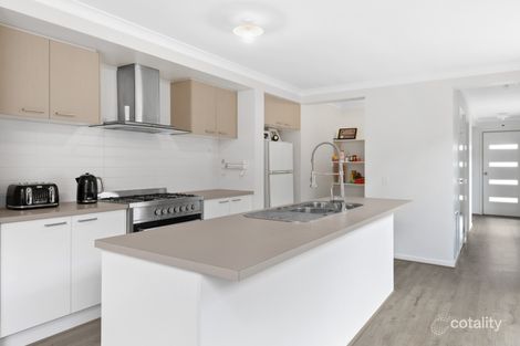 Property photo of 22 Ambarella Way Armstrong Creek VIC 3217
