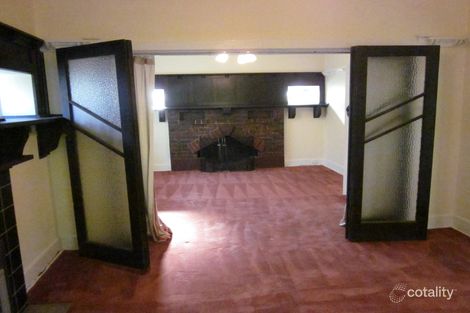 Property photo of 14 Orrong Crescent Camberwell VIC 3124