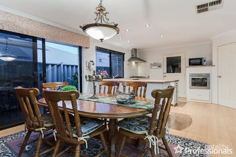Property photo of 12 Corymbia Green Baldivis WA 6171