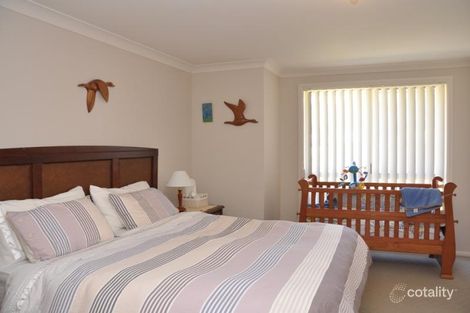 Property photo of 60 Fahy Crescent Orange NSW 2800