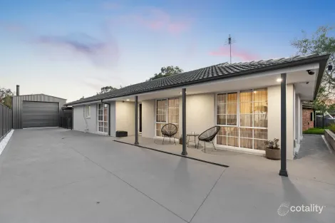 Property photo of 57 Ferndale Drive Frankston VIC 3199