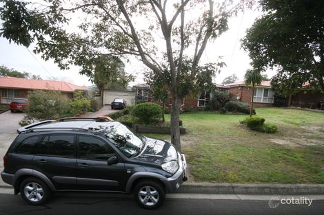 18 Angelica Cres, Croydon Hills, VIC 3136