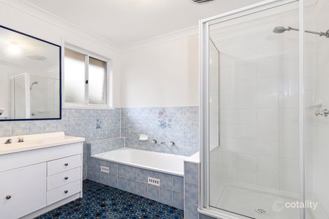 Property photo of 15 Pendant Parade Killarney Vale NSW 2261