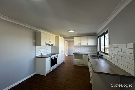 Property photo of 24 Homebush Drive Woodberry NSW 2322