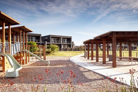Property photo of 13 Blessington Parade Lalor VIC 3075
