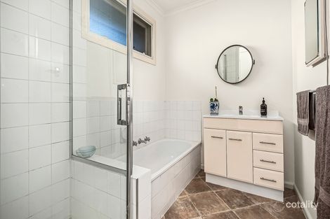 Property photo of 1/353 Elgar Road Surrey Hills VIC 3127
