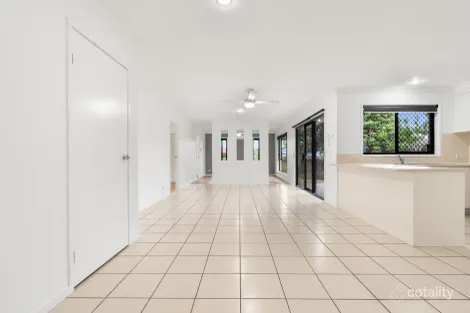 Property photo of 21 Webcke Avenue Crestmead QLD 4132