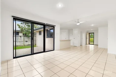 Property photo of 21 Webcke Avenue Crestmead QLD 4132