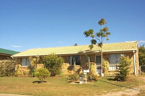 19 Hillmont Cres, Morayfield, QLD 4506