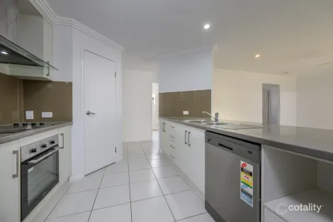 Property photo of 23 Deveney Drive Kirkwood QLD 4680