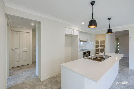Property photo of 13 Ambrose Street Chambers Flat QLD 4133