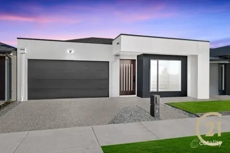 27 Cranberry Cres, Thornhill Park, VIC 3335