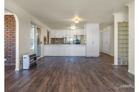 Property photo of 27 Horrocks Crescent Kearneys Spring QLD 4350
