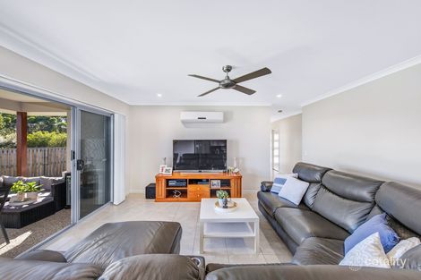 Property photo of 1/18 Bristlebird Circuit Forest Glen QLD 4556