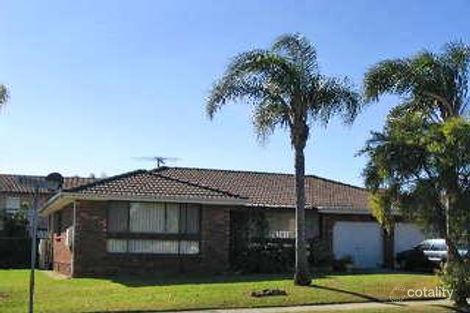 9 Kooyong St, St Johns Park, NSW 2176