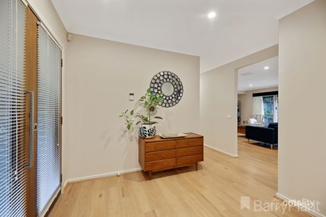 Property photo of 14 Hillgrove Close Warragul VIC 3820