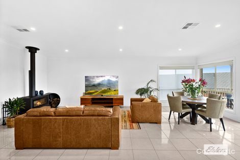 Property photo of 3 Agnew Close Balgownie NSW 2519