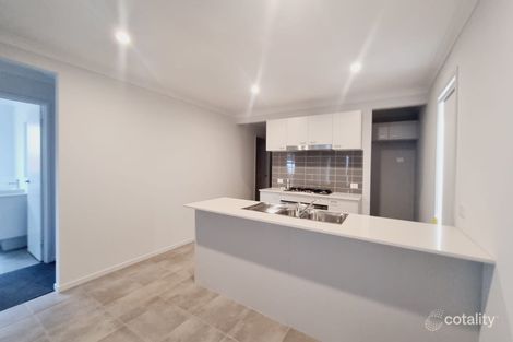 36 Tamworth Dr, Rockbank, VIC 3335