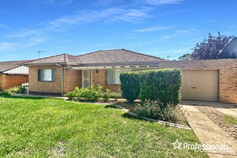 Property photo of 11A White Avenue Kooringal NSW 2650
