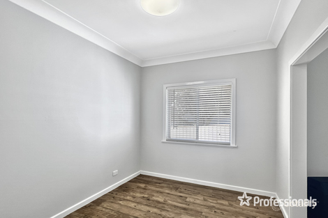 Property photo of 11A White Avenue Kooringal NSW 2650