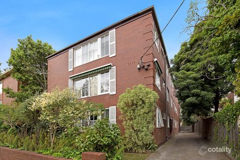 Property photo of 2/34 Denbigh Road Armadale VIC 3143