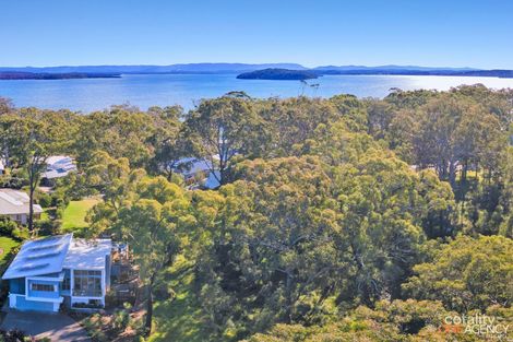 Property photo of 10 Lake Point Way Murrays Beach NSW 2281