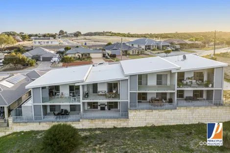 Property photo of 3/140 St Andrews Drive Yanchep WA 6035