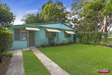 30 Wentworth Ave, Woy Woy, NSW 2256
