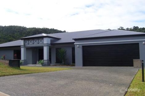 10 Kawana St, Caravonica, QLD 4878